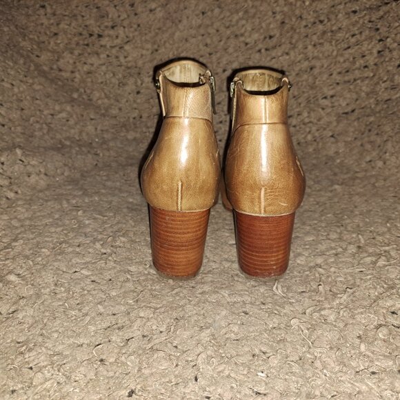 FRYE-Ciera-Shootie/Bootie-Tan Leather-Side Zip-Stacked 2.75" Heel-Sz 6.5-Good - Picture 6 of 8